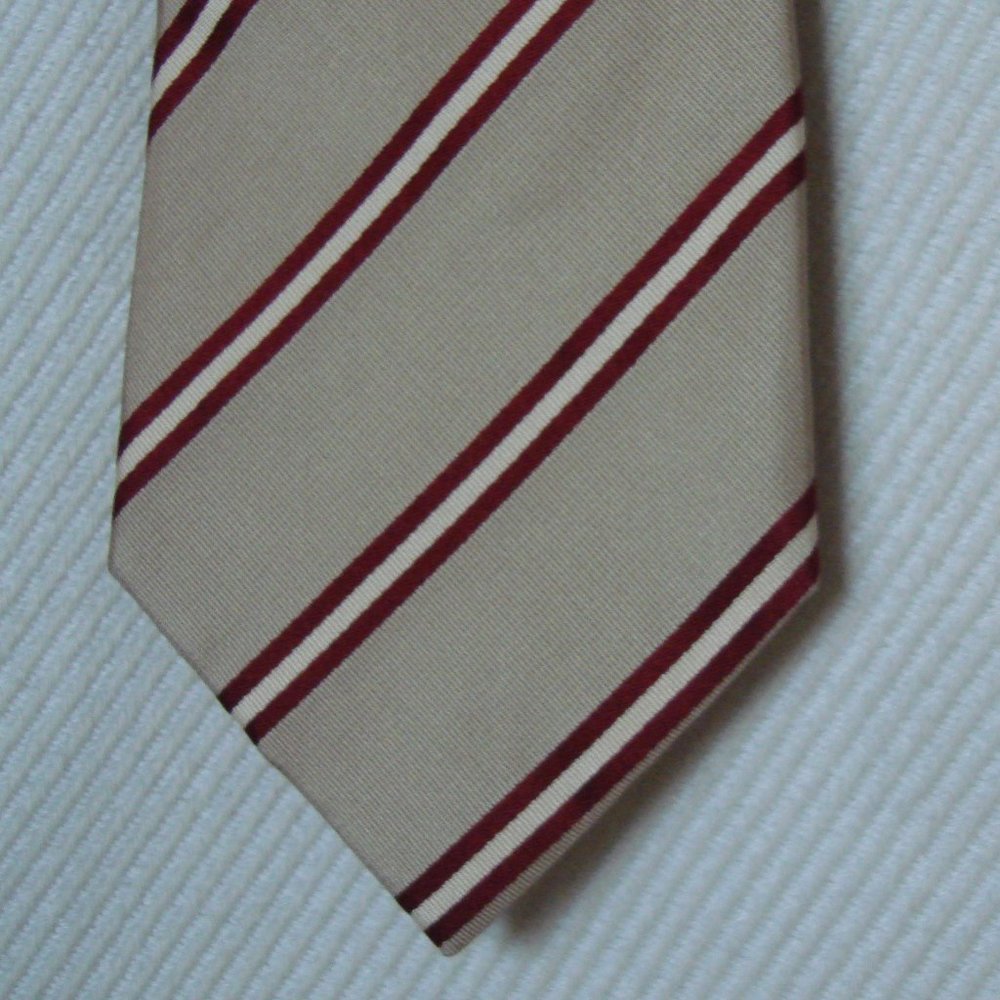 Classic Banana Republic Tie